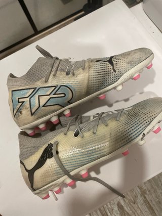 Botas Puma Future 7 firmadas por Mateu Lahoz