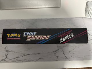 Caja Pokémon Colección Premium Zamazenta