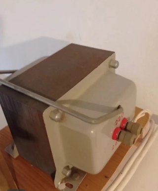 Transformador Corriente 125-220V 2500W