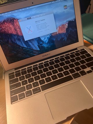 MacBook Air 11 (Late 2010)
