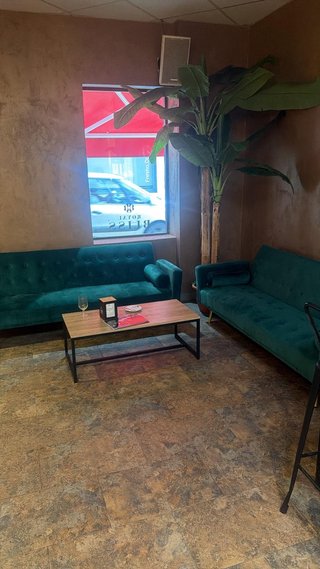 Cafeteria / Pub