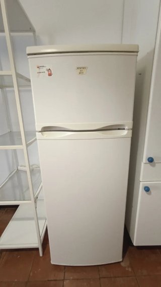 Frigorífico en muy buen estado!