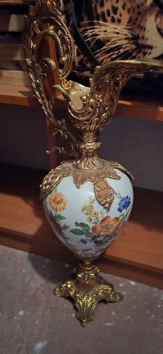 Jarrón Antiguo Cerámica y Metal Dorado
