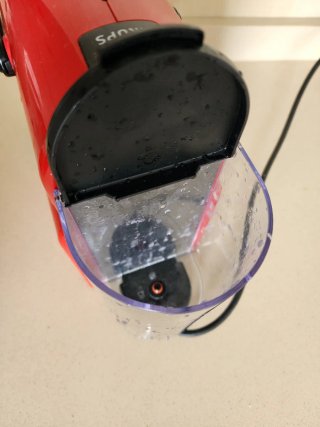Cafetera Nespresso Krups Roja