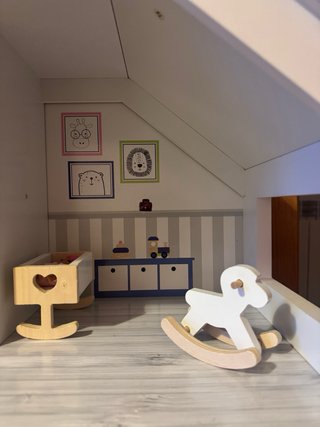 Casa de muñecas de madera grande