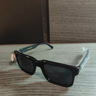 Gafas de sol Hawkers negras