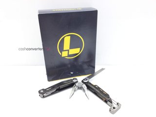 herramienta multiusos leatherman signal
