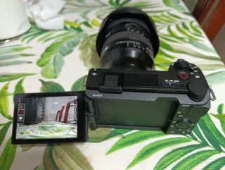 Sony ZV-E10 II Cámara Mirrorless+objetivo tamron
