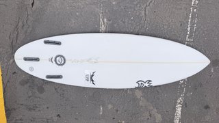 Tabla Surf Profesional 5'7 x18 1/8 x 2 1/8 Azul