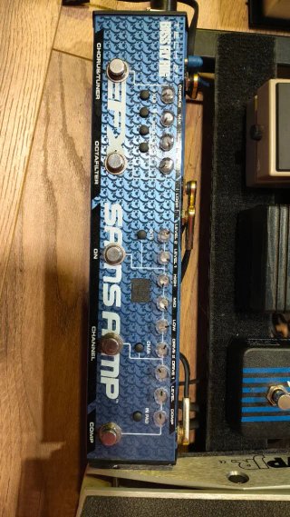 Tech 21 Bass Fly Rig V2 Pedal Bajo DI