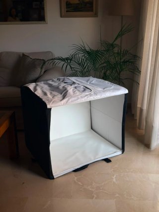 Estudio/caja de luz LED fotográfico Amazon Basics