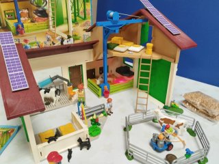 Gran granja Playmobil con silo