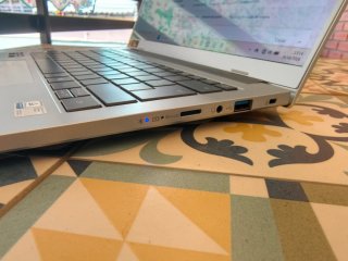 Portátil Acer Aspire 5 Ryzen AI 5 330 OLED