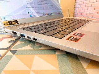 Portátil Acer Aspire 5 Ryzen AI 5 330 OLED