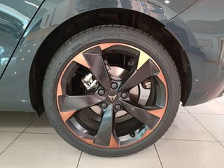 CUPRA León 1.5 eTSI DSG 110 kW (150 CV)
