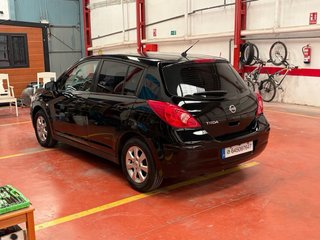 Nissan Tiida 2008