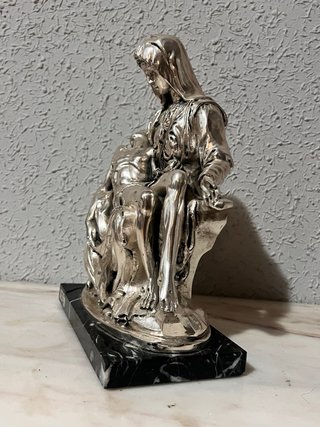 Figura La Piedad Miguel Angel Plata