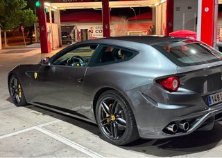 Ferrari FF 2014