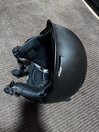 Casco Atomic Ski/Snowboard Negro Sin Uso