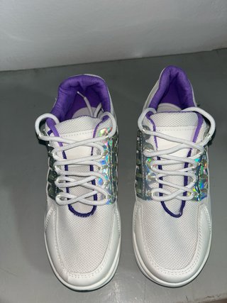 Zapatillas cuña mujer blancas y moradas