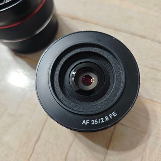 Samyang AF 24mm y 35mm f/2.8 FE