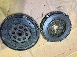 Volante bimasa y embrague BMW E46 318i