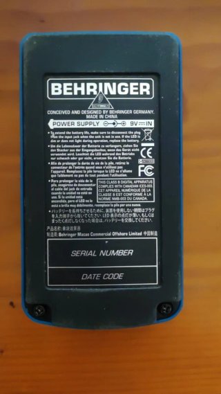 Behringer RV600 Reverb Machine Pedal Guitarra
