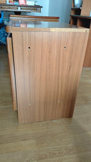 Cómoda de madera