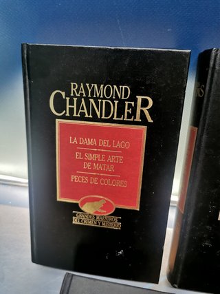7 novelas, grandes maestros del crimen y misterio EDGAR WALLACE, RAYMOND CHANDLER, PATRICIA HIGHSMITH  y mas