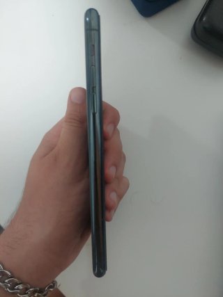 iPhone 11 Pro Max Verde Noche/Gris Espacial