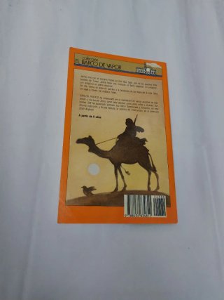 Un pingüino en el desierto