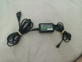 Se vende Psp fat con muy poco uso.