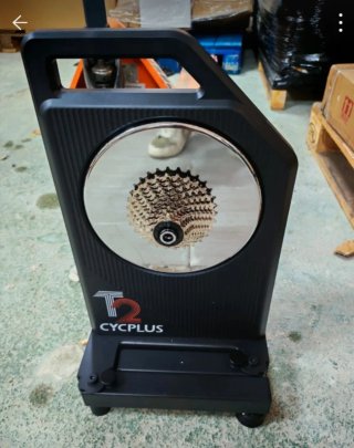 Rodillo Entrenamiento Inteligente CYCPLUS T2