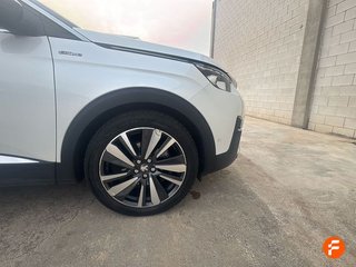 Peugeot 5008 Active 1.2L PureTech 96kW (130) S&S EAT8