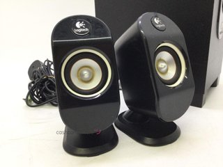 altavoces pc logitech x-210