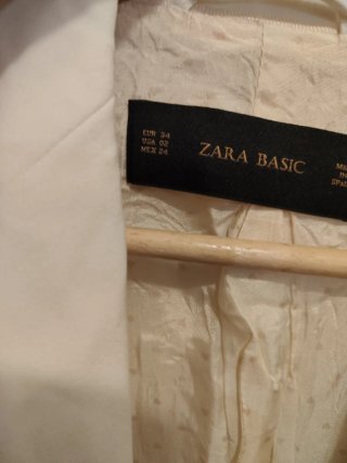 Blazer Blanco Roto Zara Talla 34