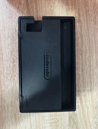 Nintendo Switch + Controller Pro + Custodia