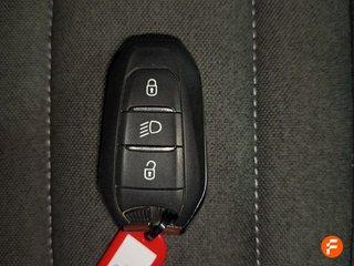 Citroën C4 PureTech 130 S&S 6v Shine
