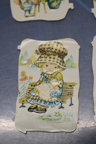 Antiguos cromos Sarah Kay troquelados y en relieve.