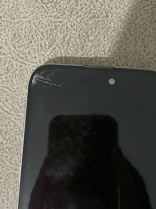 iPhone 15 Plus averiado