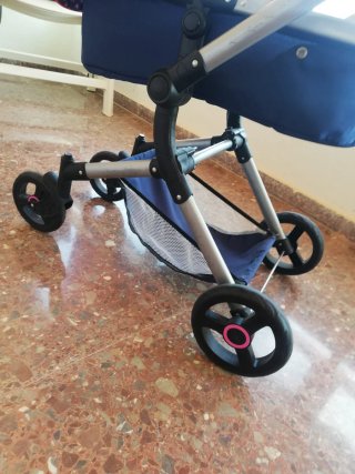 Carrito de muñecas con altura regulable
