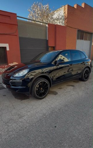 Porsche Cayenne 2011