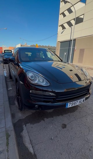 Porsche Cayenne 2011