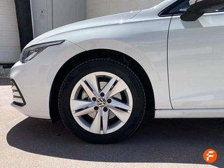 Volkswagen Golf 1.0 eTSI 81kW (110CV) DSG
