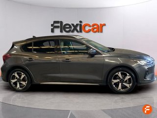 Ford Focus 1.0 Ecoboost MHEV 114kW ST-Line Auto