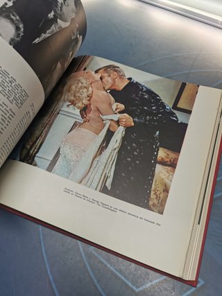 2 tomos de 4 (A-F, G-O) .. ENCICLOPEDIA ILUSTRADA DEL CINE, editorial labor