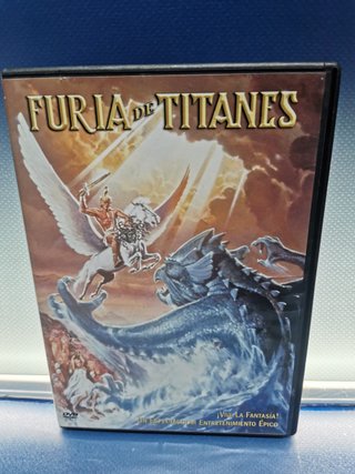 Película en DVD - FURIA DE TITANES buen estado