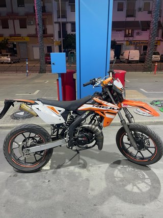 Rieju MRT 50cc Supermotard