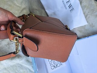 Bolso Loewe Puzzle Pequeño Caramelo