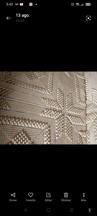 Colcha de ganchillo beige